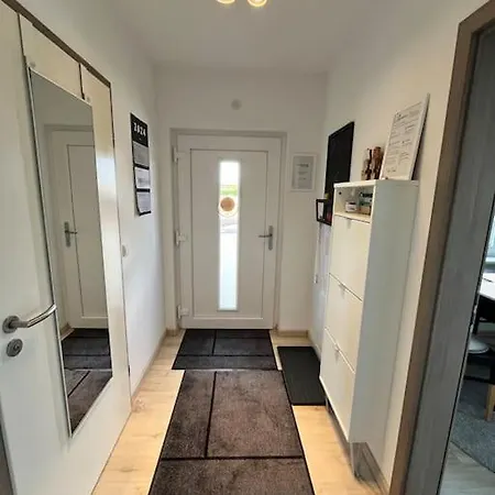 公寓 Buechensaal Mit Stellplatz 埃伦塞