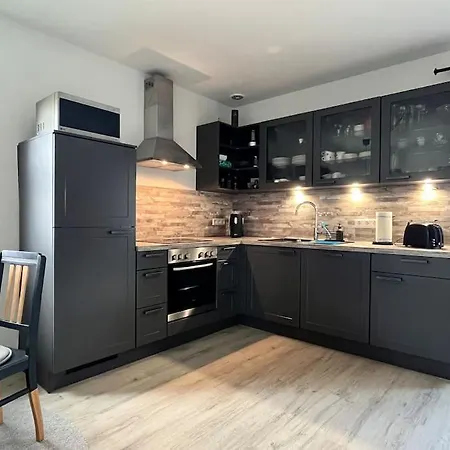 Apartman Buechensaal Mit Stellplatz Erlensee